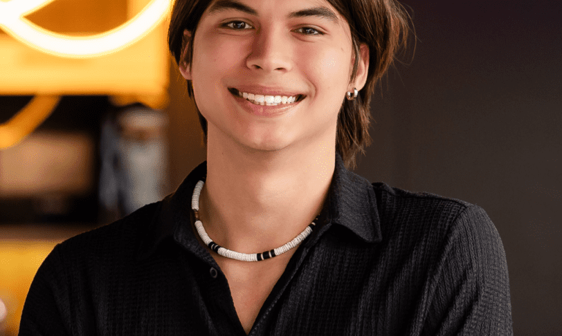 Head shot of Nikki Neate